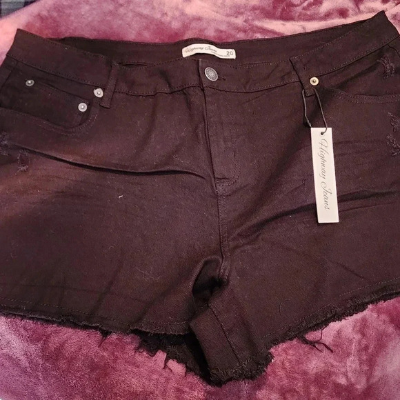 NWT Black Jean Shorts Womans Size 20 By Highway Jeans. - Picture 2 of 4